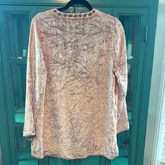 Soft Surroundings Moroccan beaded Blush Velvet Blouse with Embroidery - Picture 7 of 7